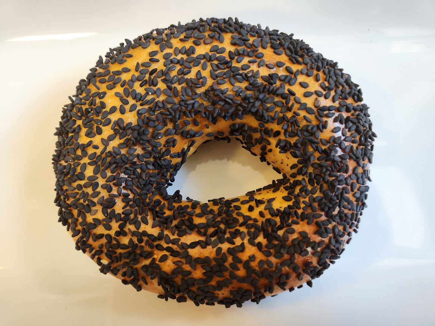 Hand-Rolled NY Bagel with Cream Cheese - Single